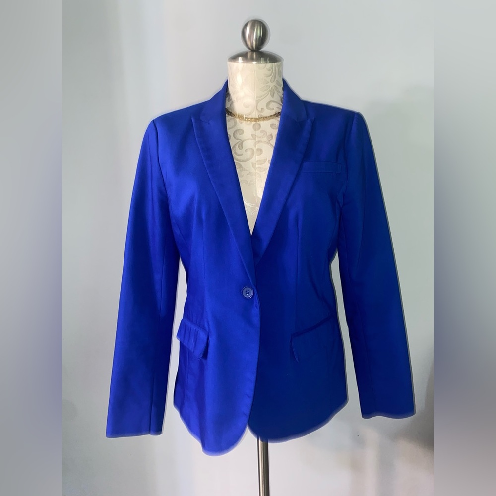 APT 9 Blue Blazer Size 14.       #47
